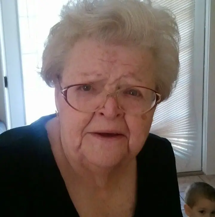 Tina Marie McPeek